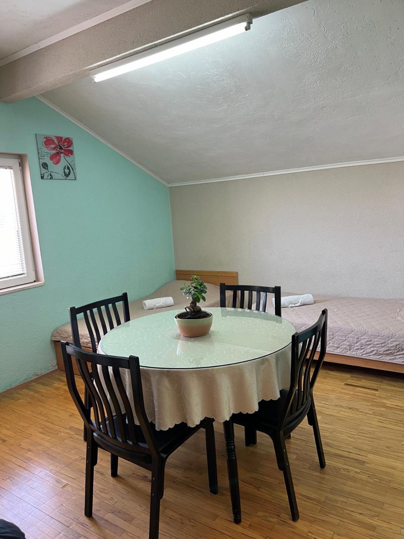 Guest House Veljanoski Ohrid Rum bild